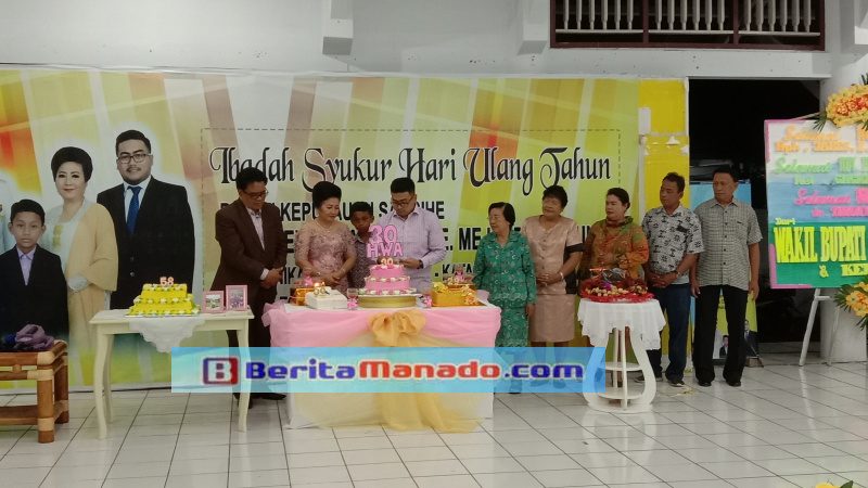Syukuran HUT ke 58 Bupati Jabes Gaghana