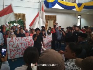 Gelar Aksi Demo Usai Pelantikan DPRD Boltim, Mahasiswa Layangkan 5 Tuntutan