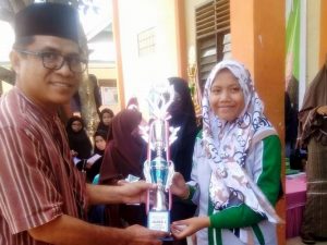 Ikut Pospeda Sulut, Pesantren Miftahul Khoir Buyat Juara Tenis Meja