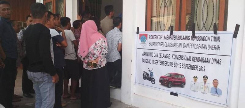 Lelang kendis di Boltim