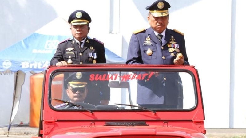 Olly Dondokambey Irup Hari Perhubungan Nasional di Tondano