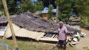Satu Rumah Warga Boltim Rusak Parah Diterjang Angin