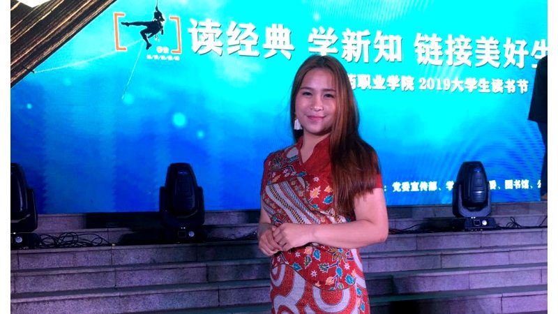 Syalom Pakasi, Gadis Tanggari yang Berprestasi di China 10 Syalom Pakasi, Gadis Tanggari yang Berprestasi di China