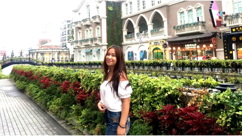 Syalom Pakasi, Gadis Tanggari yang Berprestasi di China 12 Syalom Pakasi, Gadis Tanggari yang Berprestasi di China