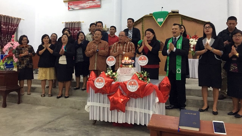 Rayakan HUT KGPM ke 86 Tahun, KGPM Getsemani Tompaso Gelar Ibadah Syukur