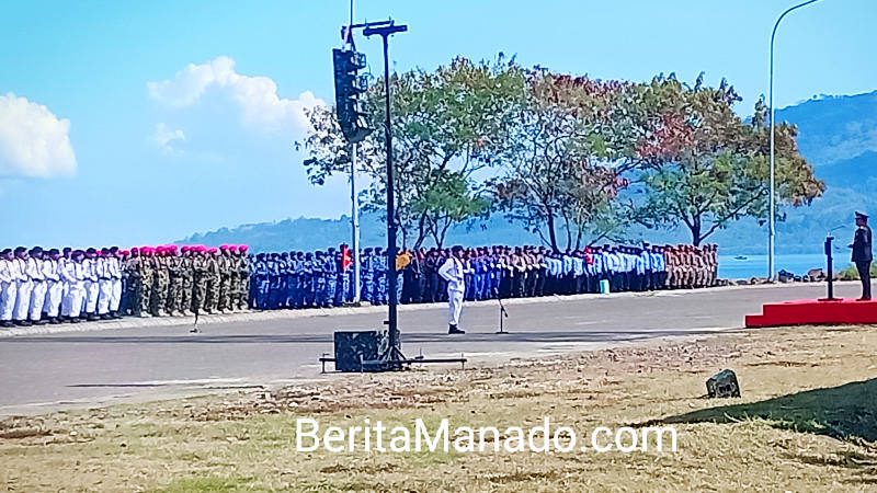 Diwarnai Banyak Atraksi, Pangdam XIII Merdeka Pimpin Upacara HUT Ke-74 TNI