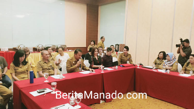 Buka FGD Perumusan Baju Khas Manado, Ini Pesan Micler Lakat