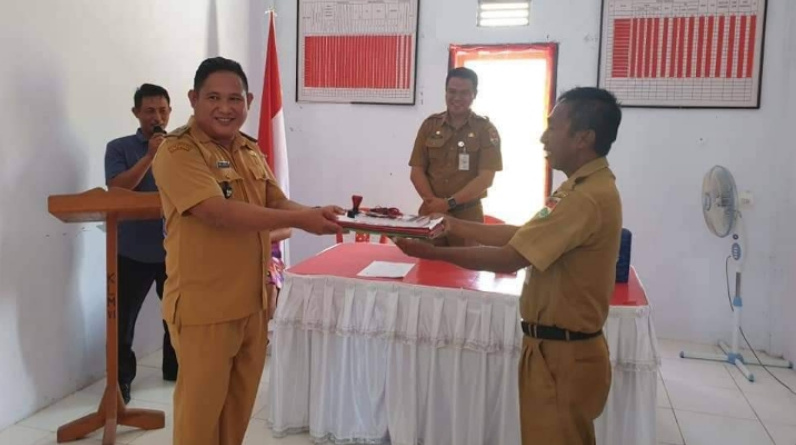 Denal Bataria Resmi Jalankan Tugas Pemerintahan Desa Buku Tengah