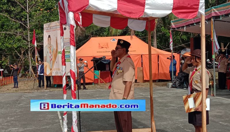 Kenakan Seragam Pramuka, Jabes Gaghana Pimpin Upacara Sumpah Pemuda