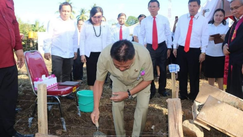 Pesan Olly Dondokambey kepada Mahasiswa IAKN Manado