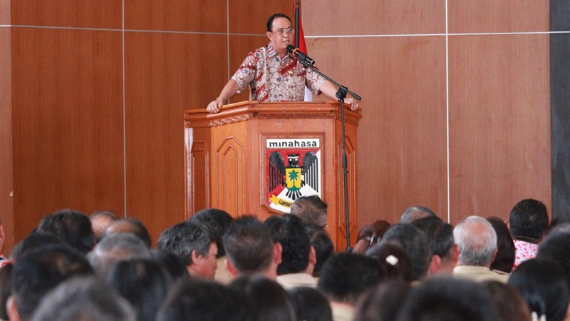 Royke Roring Pimpin Rakor Pemkab Minahasa Tahun 2019