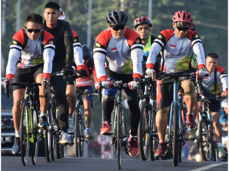 Budayakan Olahraga Bersepeda, Danrem 131/Santiago Pimpin Fun Bike 51 Km