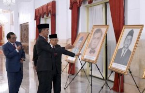 Presiden Jokowi Anugerahkan Gelar Pahlawan Nasional kepada 6 Tokoh, ini Mereka