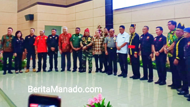 Dihadiri Ribuan Anggota, Rakernas Ke-2 LMI Dibuka Gubernur Olly Dondokambey
