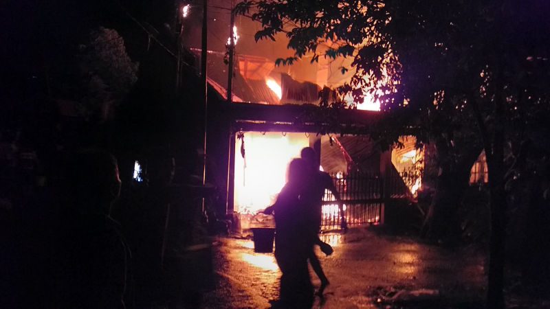 Sebuah Rumah di Desa Pineleng Dua Ludes Dilalap Api