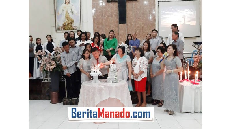 Pesan Natal Pertama Gubernur Olly Dondokambey di GPdI Glory Manibang
