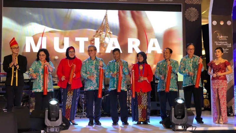 Rita Dondokambey dan Keindahan Mutiara Sulut di Indonesian Pearl Festival 2019 9 Rita Dondokambey dan Keindahan Mutiara Sulut di Indonesian Pearl Festival 2019