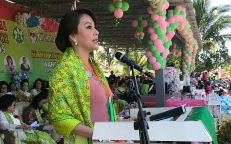 Michaela Paruntu: Sukses Perayaan, Bagian Memuliakan Nama Tuhan