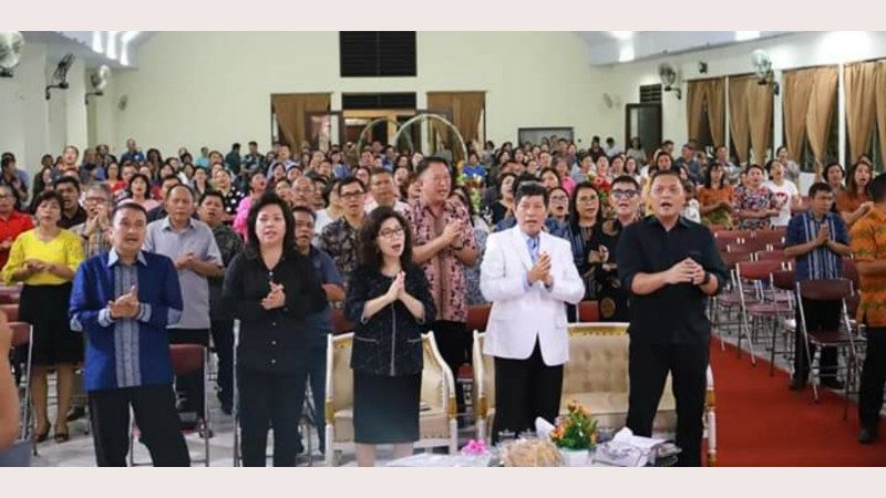 KKR di Kecamatan Wenang, Vicky Lumentut: Torang Manado, Torang Rukun