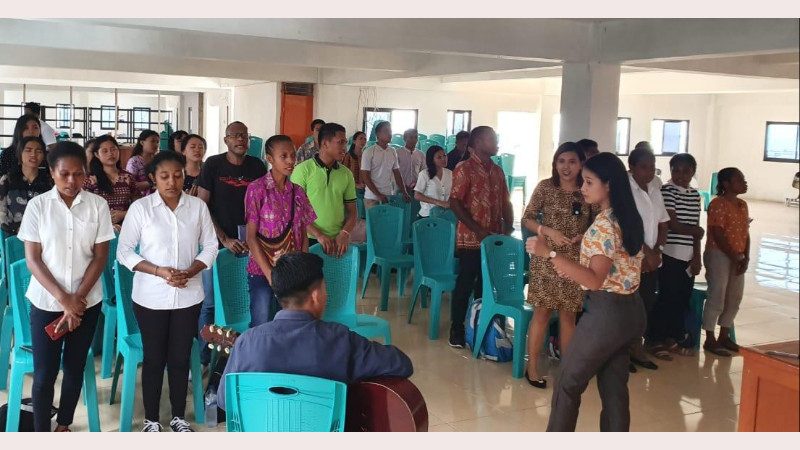 Eratkan Ikatan Persatuan dan Kerukunan, UNPI Manado Gelar Ibadah Bersama Mahasiswa Papua 8 Eratkan Ikatan Persatuan dan Kerukunan, UNPI Manado Gelar Ibadah Bersama Mahasiswa Papua
