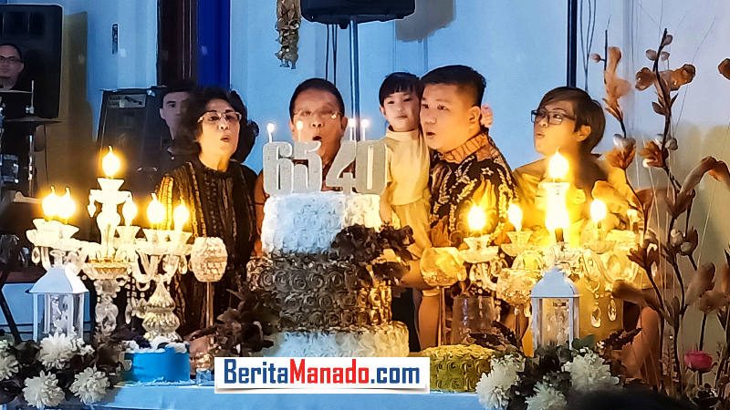 Sukacita Natal GPdI Horeb Dan HUT Reynold Wuisan serta Ibunda Tercinta