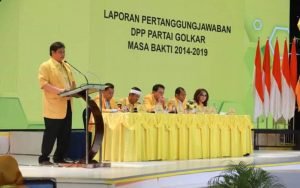 Christiany Paruntu Pimpinan Sidang Munas Partai Golkar