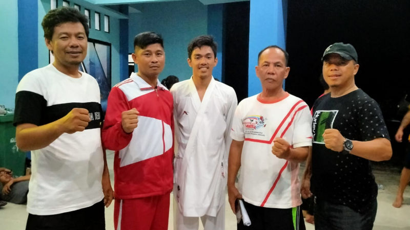 PORPROV SULUT: Karateka Mitra Leon Tumbel Sumbang Medali Emas