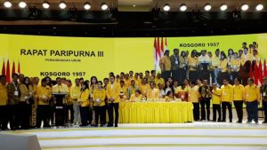 Agung Laksono Bacakan Pemandangan Umum Kosgoro57, Lina Pusung: Semoga Bisa Diakomodir DPP Golkar