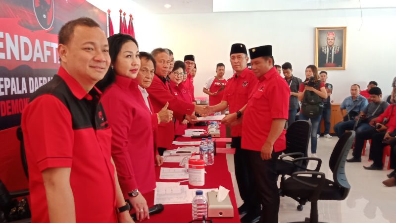 PILBUP BOLSEL: Iskandar Kamaru-Deddy Abdul Hamid Calon Tunggal PDIP 9 PILBUP BOLSEL: Iskandar Kamaru-Deddy Abdul Hamid Calon Tunggal PDIP