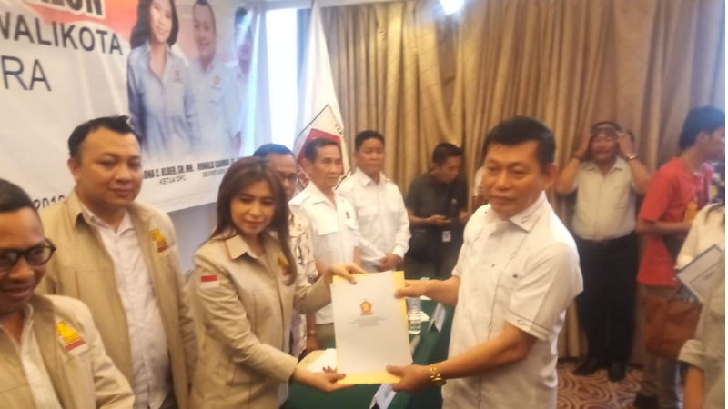 PILWALKOT MANADO: Victor Mailangkay Daftar Bacalwalkot di GERINDRA
