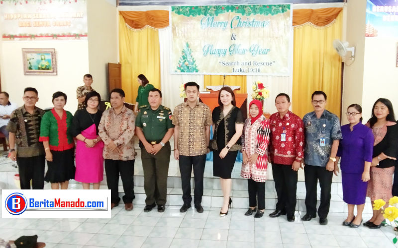 Michaela Paruntu Ibadah Sambut Natal di Gereja Emaus Lapas Amurang