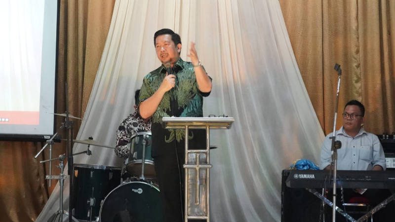 Pesan Natal Mor Bastiaan di GPdI Rhema Paniki Dua 8 Pesan Natal Mor Bastiaan di GPdI Rhema Paniki Dua