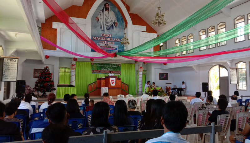 Ibadah Natal, Pdt Mariane Angel: Jadilah Pembawa Berita Yang Baik