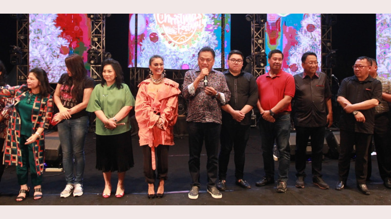 Christmas Concert NSCF 2019 Sukses, Olly Dondokambey: Tahun Depan Kita Buat Lagi