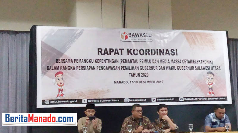 Rakor Bawaslu Sulut Bersama Pemantau Pemilu dan Media Massa Cetak/Elektronik
