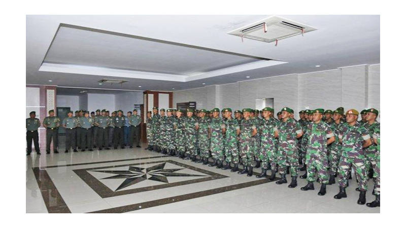 Pimpin Upacara Pelepasan Satgas Apter, Ini Pesan Pangdam XIII/Merdeka 2 Pimpin Upacara Pelepasan Satgas Apter, Ini Pesan Pangdam XIII/Merdeka