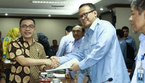 Senator Stefanus Liow Minta Bitung Kembali Dijadikan Sentra Industri Perikanan