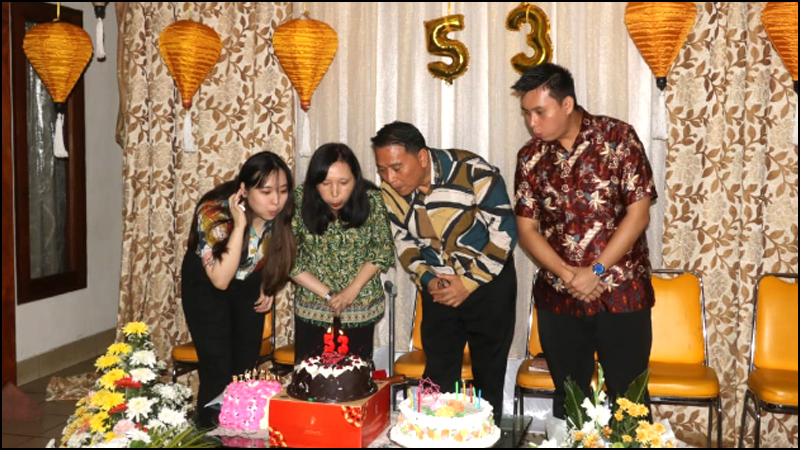 Lolowang: Istri Merupakan Pemberi Doa dan Semangat
