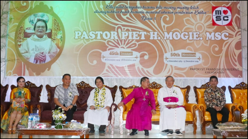 Eman Sebut Pemerintah Kota Tomohon Turut Berbahagia