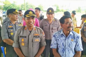 Polri Peduli Penghijauan, Kapolres dan Bupati Boltim Lakukan Penanaman Pohon