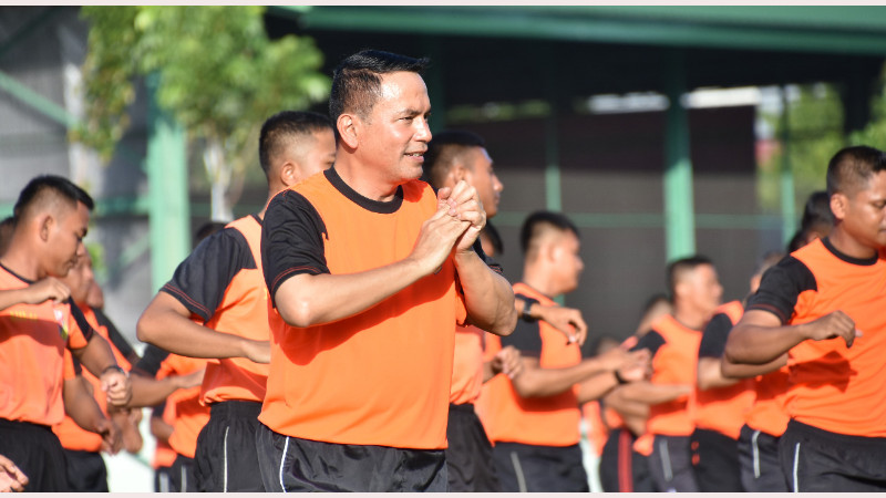 Untuk Kesehatan dan Kebersamaan, Pangdam XIII/Merdeka Olahraga Bersama Prajurit