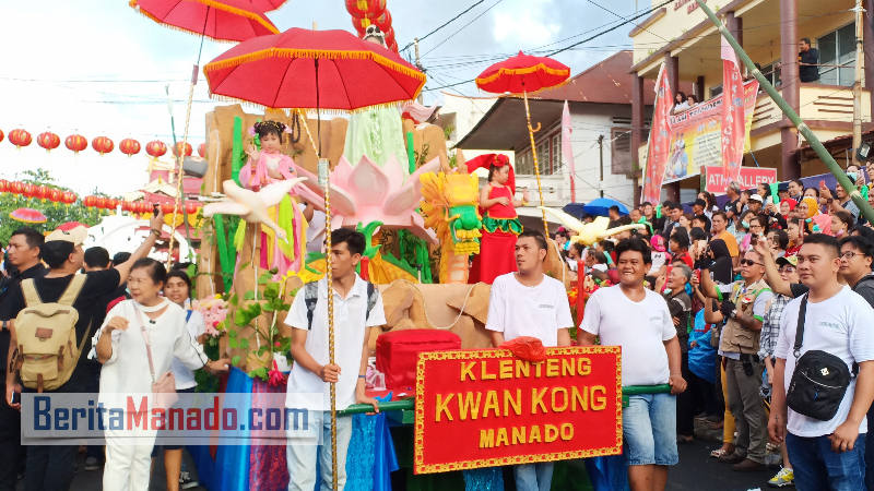 Hadiri Cap Go Meh, Wali Kota Vicky Lumentut Ajak Eratkan Persatuan