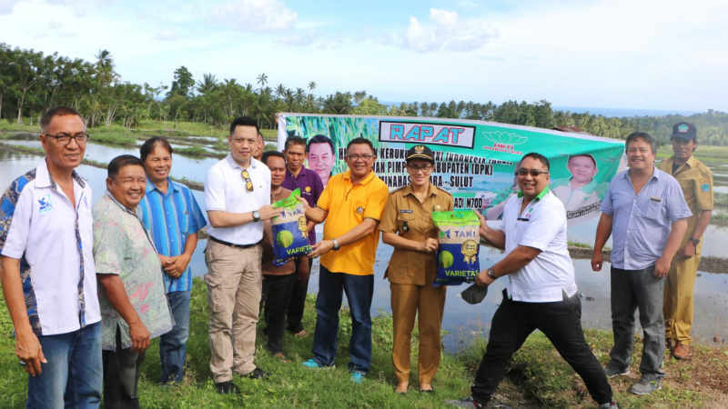 Wabup Joppi Lengkong Perjuangkan Kesejahteraan Petani