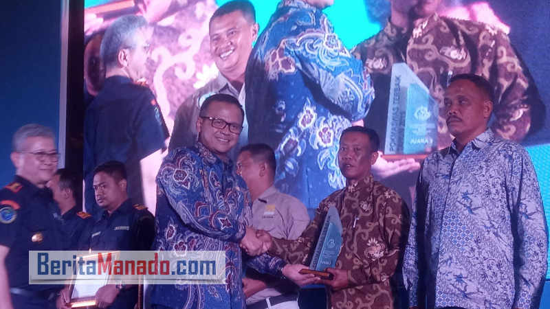 Menteri Edhy Prabowo Buka Rakernis Pengawasan Sumber Daya Kelautan dan Perikanan di Manado
