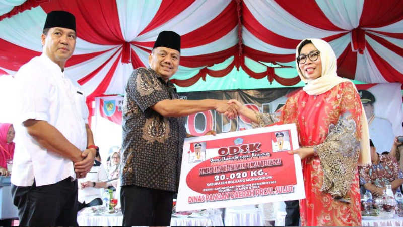 BERITA FOTO: Tiga Hari Olly Dondokambey-Steven Kandouw Temui Ribuan Warga Bolmong Raya 10 BERITA FOTO: Tiga Hari Olly Dondokambey-Steven Kandouw Temui Ribuan Warga Bolmong Raya