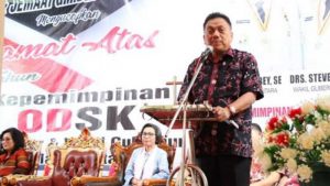 Ke Bolmong, Olly Dondokambey Bawa Rp500 Juta untuk GMIBM