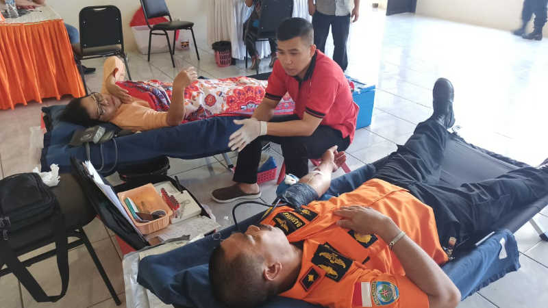 Rayakan HUT ke-48, Basarnas Manado Sumbang 30 Kantong Darah