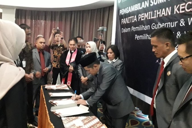 Selamat, KPU Boltim Resmi Lantik Anggota PPK Terpilih