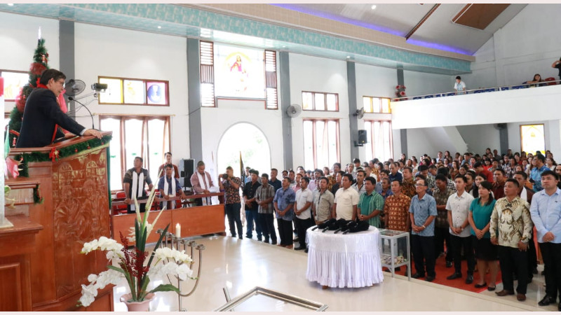 Vicky Lumentut Hadir di Watuliney, Panitia HRG dan Panji Yosua Diajak Jadi Teladan