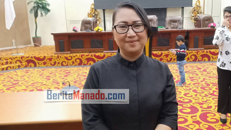 Gelar Ibadah, Meike Laikun: Supaya Tuhan Menyertai dan Memberkati DPRD Manado
